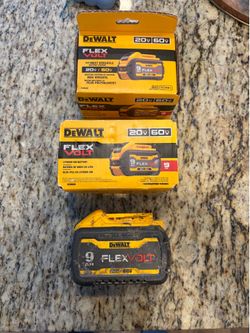 9 amp Flex volt battery $125 used - $180 NEW 🔥