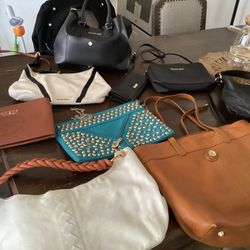 Handbags Women Like Very Good All For $125