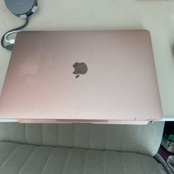 Rose gold MacBook Air 2020