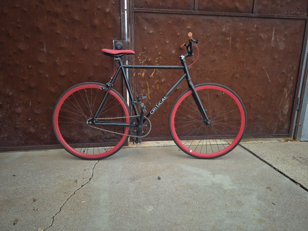 Fixies. 5 Vibrant Colors From Which To Choose