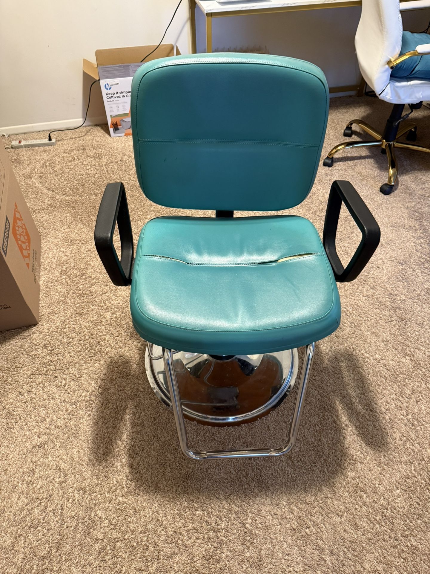Salon Styling Chair
