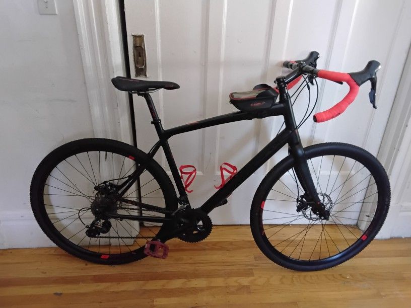 Felt VSERIES 85 GRAVEL BIKE