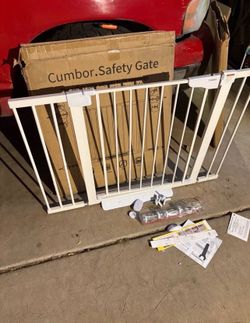 Gate