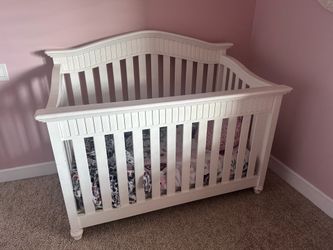 Pottery barn crib