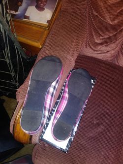 Flat Heels shoes, size 9. Almost, new,