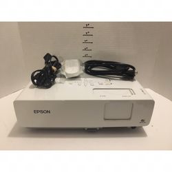 EPSON Powerlite 83+ 3LCD Projector Model EMP-83H Only 109 Lamp Hours!