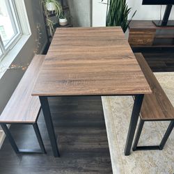 Steady Table With Two Benches