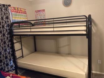 Bunk bed