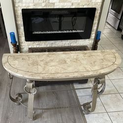 Beautiful Entrance Table