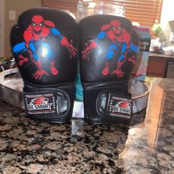 Spider Man Boxing Gloves