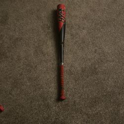 Easton ADV Hype 30 Inch -8 Ounces (22 Ounce) Barely Used