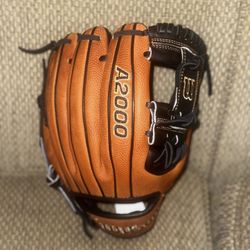 Wilson 11.5” A2000 1786 Series Glove