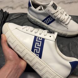 Versace Greca size 9US MEN