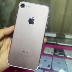 iPhone 7 Unlocked / Desbloqueado 😀 - Different Colors Available