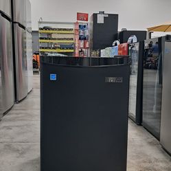 Mini Fridge 2.5 Cu Ft