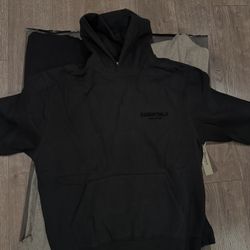 Black Essential Hoodie Medium