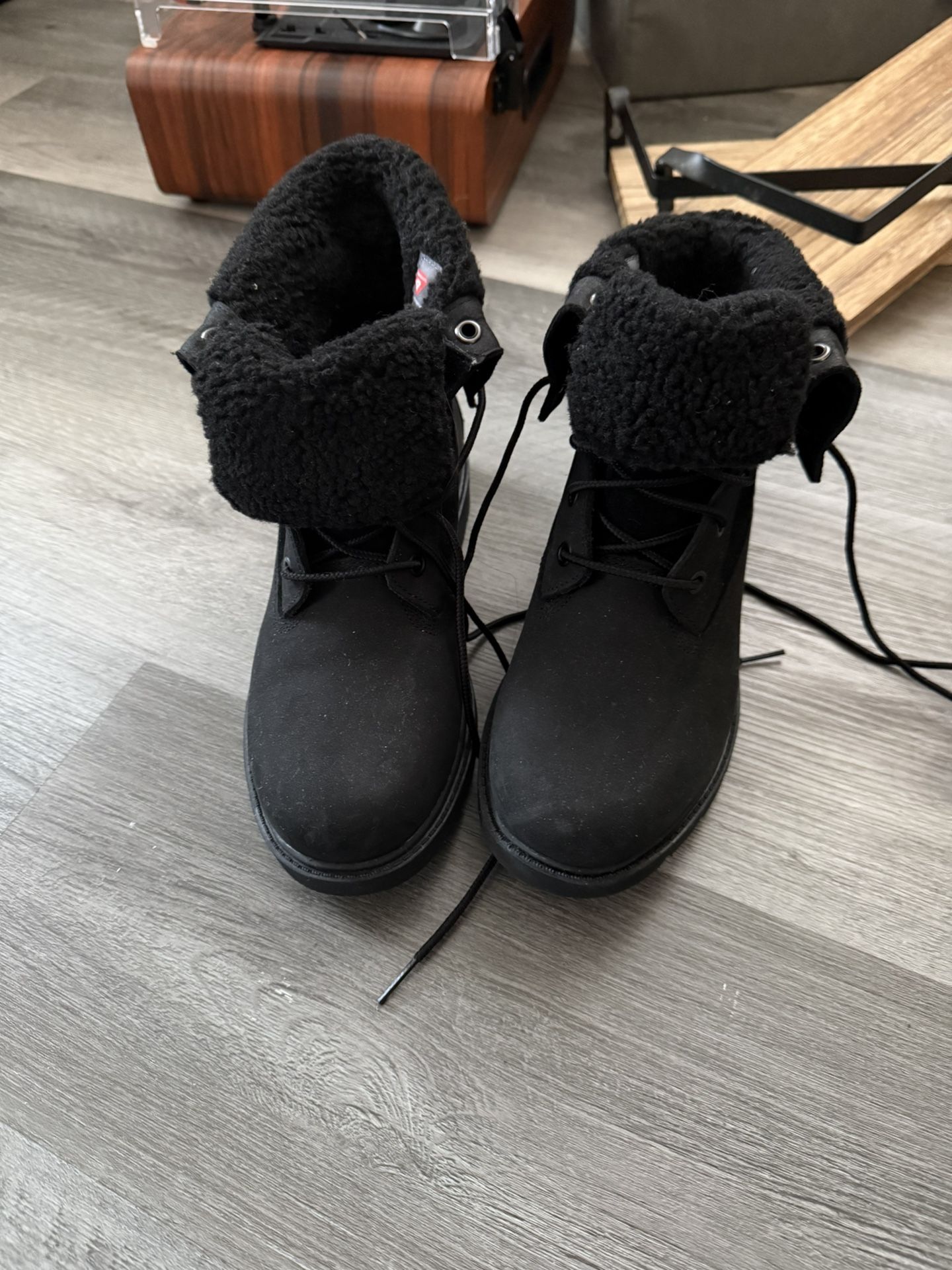Women’s Fur Lined Timberland Boots