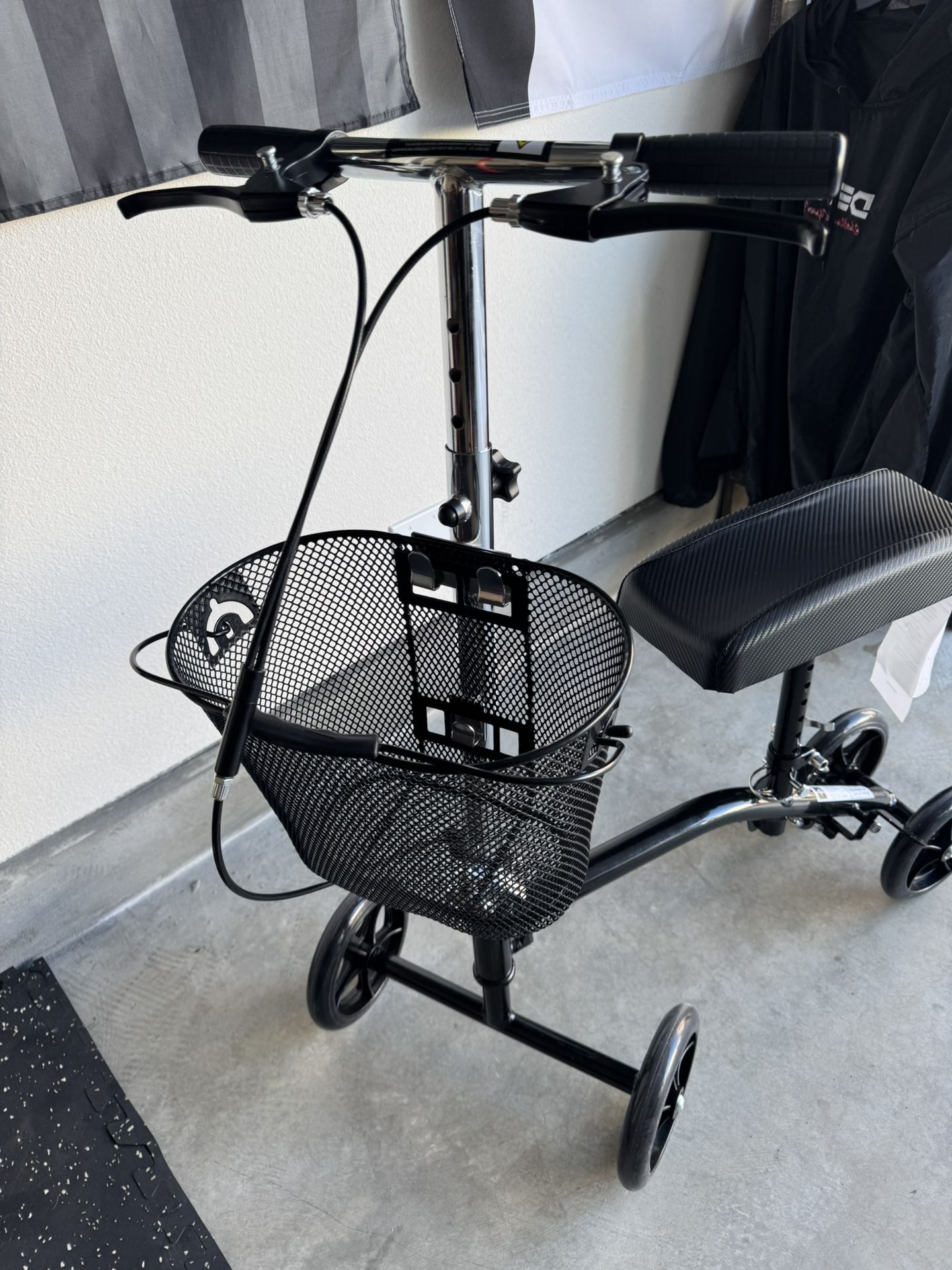 Knee Walker Knee Scooter