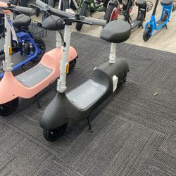 OKAI Ceetle Pro EA10C w/Foldable Seat 350W 48V (15mph/35miles battery) 220LBS MAX.
