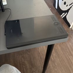 Wacom Intuos Pro Tablet