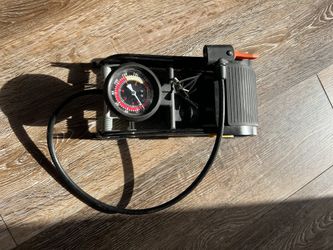 BRAND NEW FOOT PUMP 