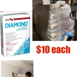 USG
50 lb. Diamond Veneer Plaster Finish, Sanded