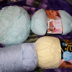 Lions Brand  Pound Of Love Giant Skein Pastel Yellow Blue Green  Lot