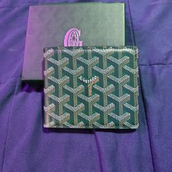 green goyard wallet 