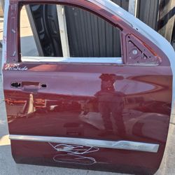 Cadillac Escalade Right Door Oem