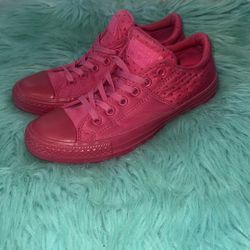 Converse Chuck Taylor All Star Pink Low Tops Women’s Size 14
