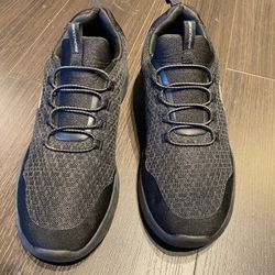 Sketchers Women's Dynamight 2.0 Shoes Size 9