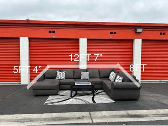 U-shape grey sectional sofa