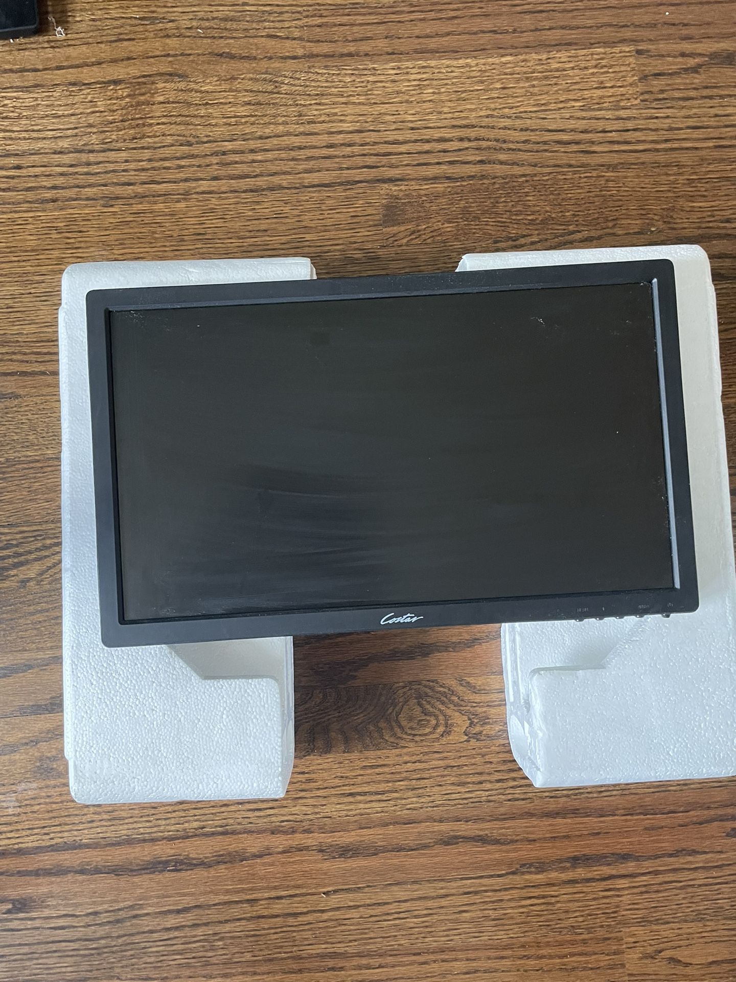 Led Computer / Security Monitor 