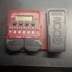 ZOOM B1X Four Multi Fx Pedal