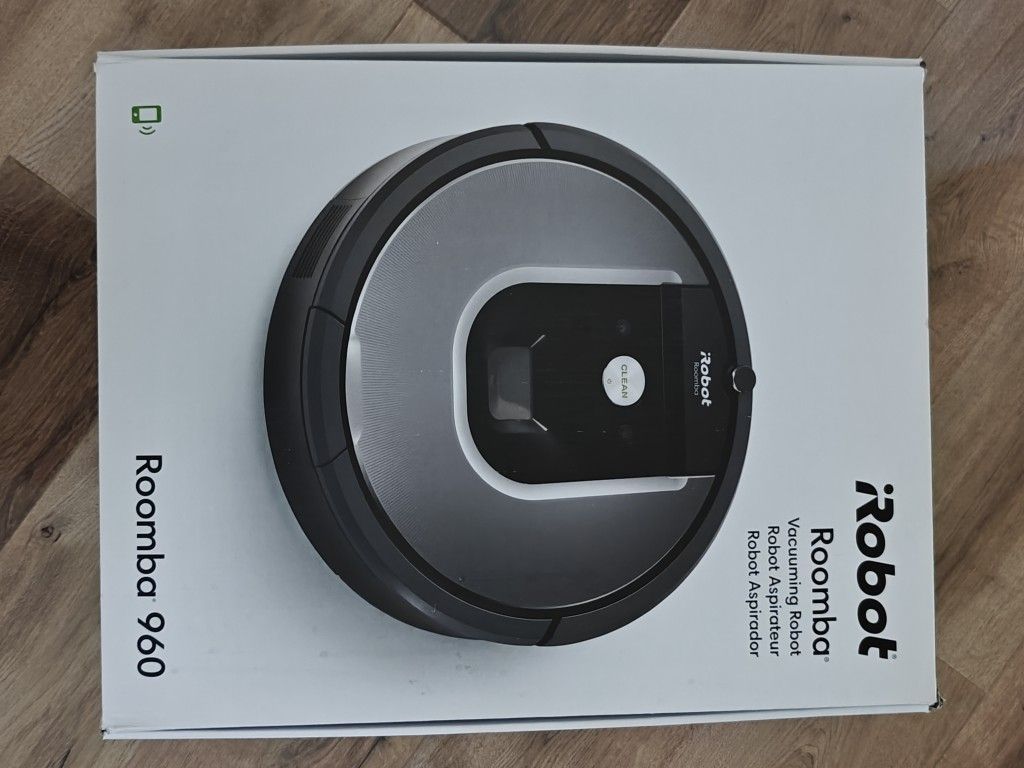 iROBOT ROOMBA 960 VACUUM CLEANER
