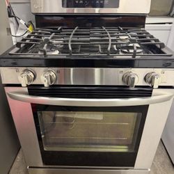 LG Propane Stainless Stove. 30 inch width