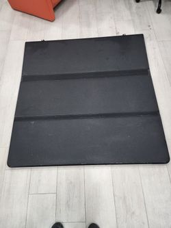 Extang Solid Fold Pickup Bed Hard Cover