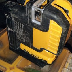 DEWALT DW0825LG 12V MAX 5 Spot & Cross Line Green Laser