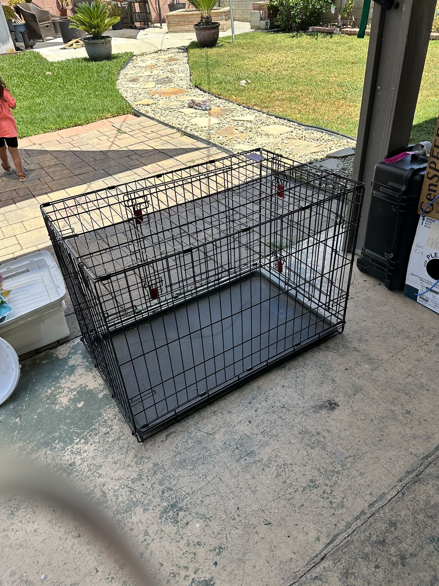 Medium - Large Dog Kennel