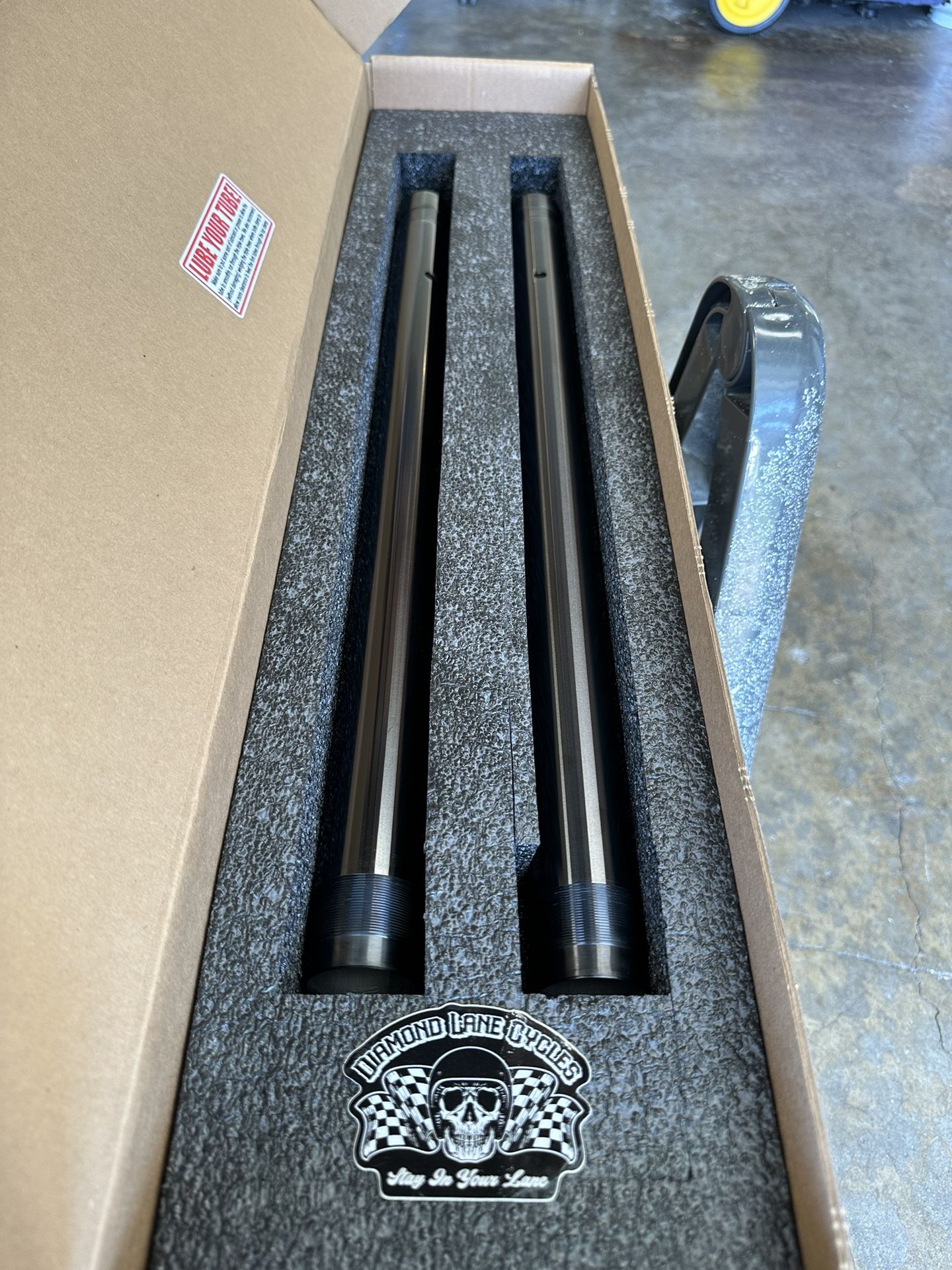 Diamond Lane Cycles 43mm Inverted Fork Tubes (black)