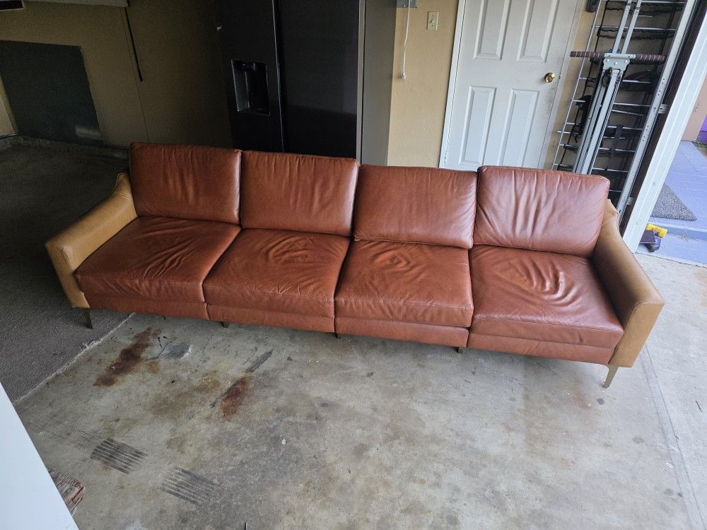 Nomad Leather King Sofa