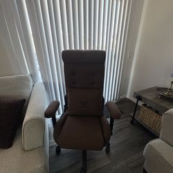 Computer chair