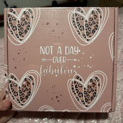 Birthday Gifts for Women for Mom from Daughter, Son, Husband - Personalized Gifts for Her, Mom, Wife, Best Friend - Unique Mom Gifts Box for Women