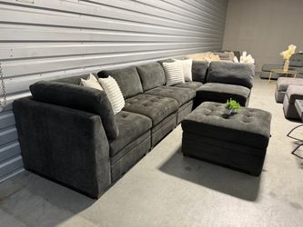 Thomasville Tisdale Modular Fabric Sectional with Storage Ottoman DELIVERY AVAILABLE 🚚