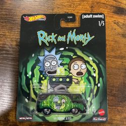 Hot Wheels Premium Rick and Morty '66 Dodge A100 1/5 Real Riders