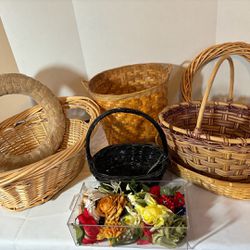 Baskets, Wreaths & Faux Flowers 
