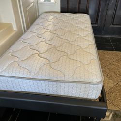 Twin Size Bed 