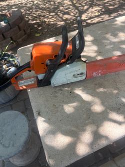 Stihl chainsaw MS250