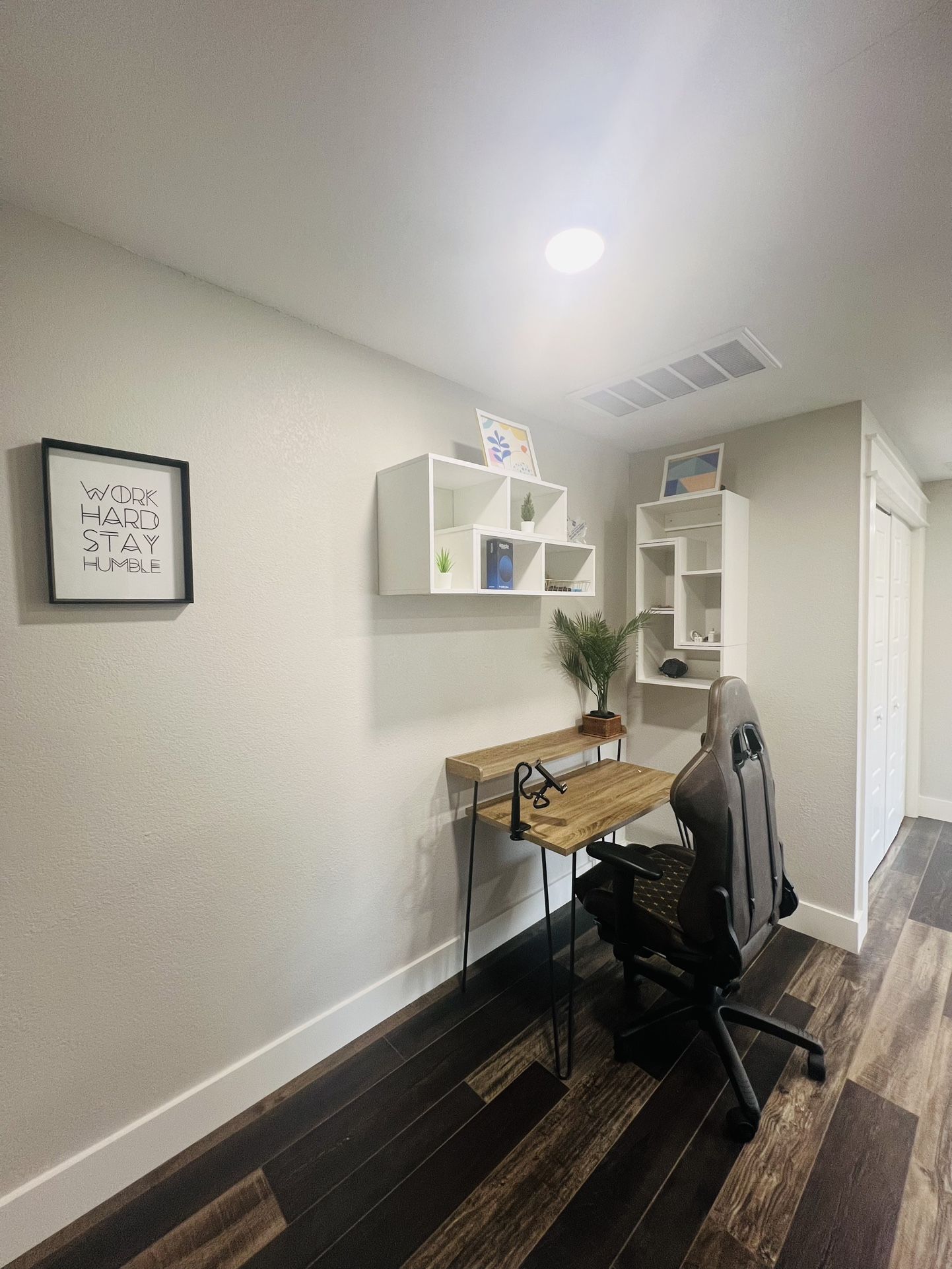 Everything In this Room For Sale