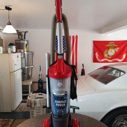 Dirt Devil Endura Reach Vacuum Cleaner 